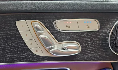Mercedes-Benz GLC-Class 2022, 26788 км, за 30786.4 USD - фото 31