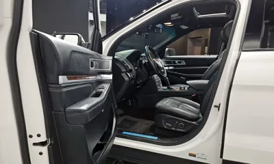 Ford Explorer 2016, 78096 км, за 9977.68 USD - фото 10