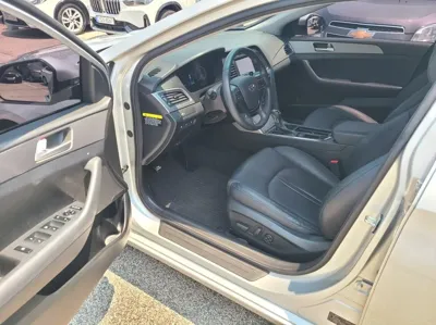 Hyundai Sonata 2015, 63540 км, за 7271.29 USD - фото 12