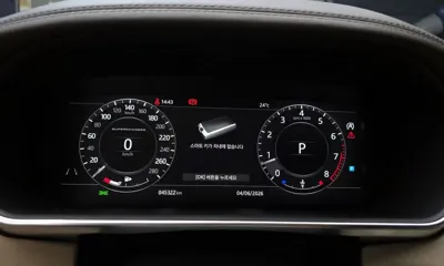 Land Rover Range Rover 2018, 45322 км, за 43302.71 USD - фото 8
