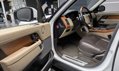 Land Rover Range Rover 2018, 45322 км, за 43302.71 USD - фото 10