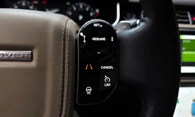 Land Rover Range Rover 2018, 45322 км, за 43302.71 USD - фото 20