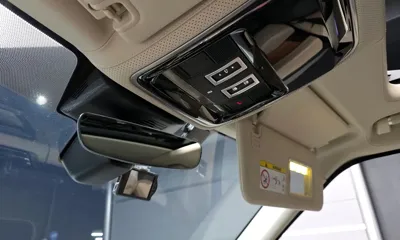 Land Rover Range Rover 2018, 45322 км, за 43302.71 USD - фото 29