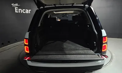 Land Rover Range Rover 2018, 45322 км, за 43302.71 USD - фото 30