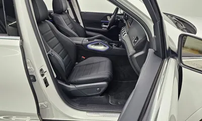 Mercedes-Benz GLE-Class 2023, 41568 км, за 48534.23 USD - фото 10