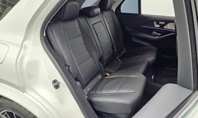 Mercedes-Benz GLE-Class 2023, 41568 км, за 48534.23 USD - фото 11