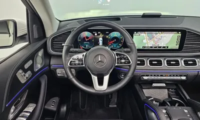 Mercedes-Benz GLE-Class 2023, 41568 км, за 48534.23 USD - фото 12