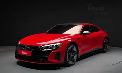 Audi RS e-tron GT · 2022 год
