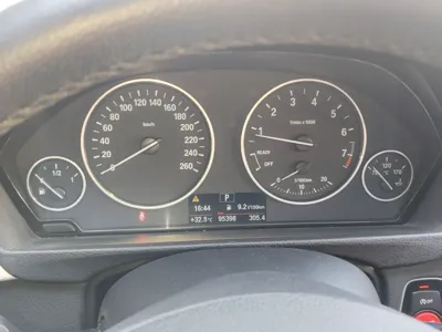 BMW 3 Series 2016, 95399 км, за 10405 USD - фото 15