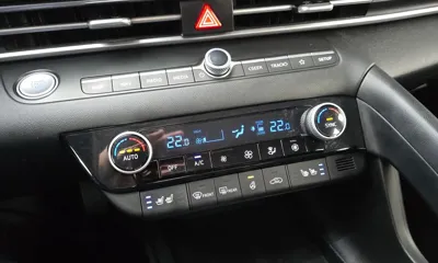 Hyundai Avante 2023, 74404 км, за 11530.95 USD - фото 18