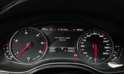 Audi A7 2014, 182492 км, за 5135.54 USD - фото 8