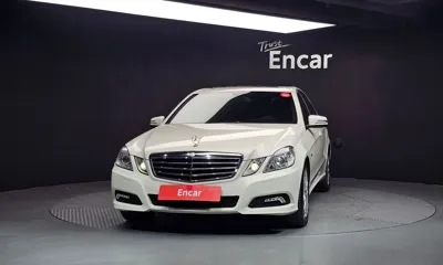 Mercedes-Benz E-Class 2010, 96122 км, за 3809.77 USD