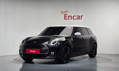 MINI Clubman · 2023 год