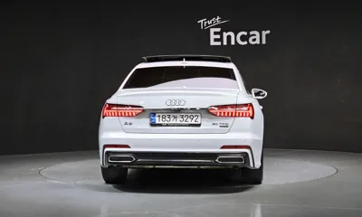 Audi A6 2021, 57292 км, за 22993.06 USD