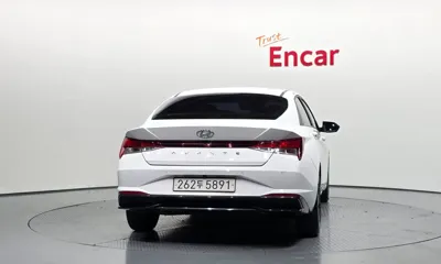Hyundai Avante 2023, 33070 км, за 65110.35 USD