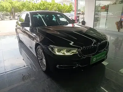 BMW 5 Series New Energy 2019, 65800 км, за 19896.12 USD
