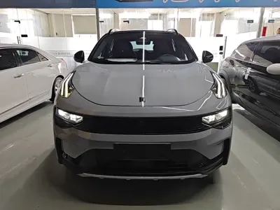 Lynk & Co 01 2023, 43099 км, за 11716.2 USD
