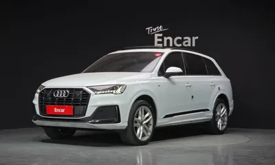 Audi Q7 · 2023 год