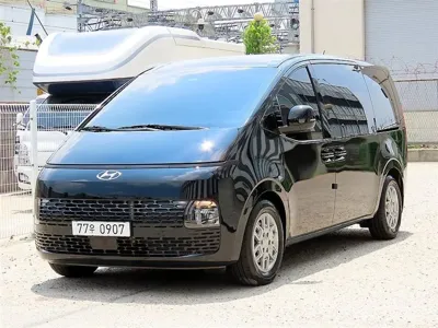 Hyundai Staria · 2022 год