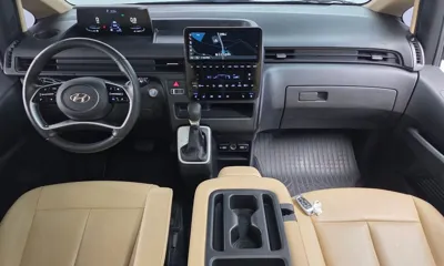 Hyundai Staria 2023, 63674 км, за 20482.32 USD - фото 7