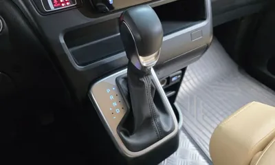 Hyundai Staria 2023, 63674 км, за 20482.32 USD - фото 9