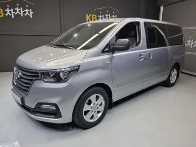 Hyundai Starex 2020, 72877 км, за 12286.29 USD