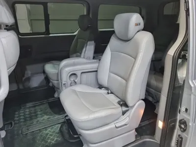 Hyundai Starex 2020, 72877 км, за 12286.29 USD - фото 16