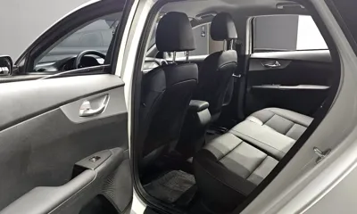 Kia K3 2022, 50951 км, за 8664.83 USD - фото 26