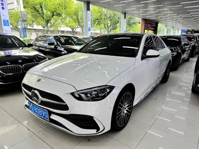 Mercedes-Benz C-Class 2025, 6000 км, за 31656.62 USD