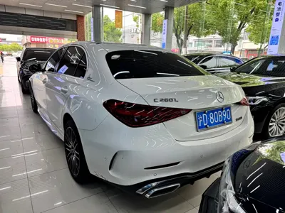 Mercedes-Benz C-Class 2025, 6000 км, за 31656.62 USD