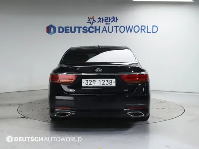 Kia K9 2015, 245581 км, за 4543.98 USD