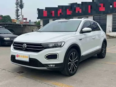 Volkswagen T-Roc · 2022 год