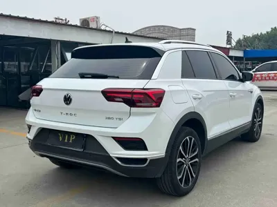 Volkswagen T-Roc 2022, 47000 км, за 15861.96 USD