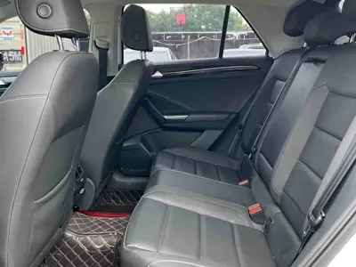 Volkswagen T-Roc 2022, 47000 км, за 15861.96 USD - фото 9