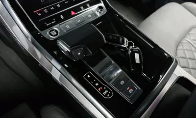 Audi Q8 2022, 21826 км, за 46463.52 USD - фото 9