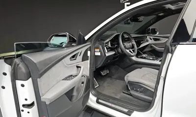 Audi Q8 2022, 21826 км, за 46463.52 USD - фото 11