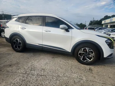 Kia Sportage 2022, 126985 км, за 12669.03 USD