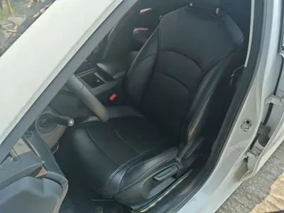 Roewe i5 2023, 9300 км, за 6209.41 USD - фото 15