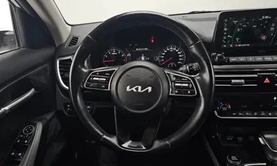 Kia Seltos 2023, 88038 км, за 11460.57 USD - фото 13