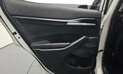 Kia Seltos 2023, 88038 км, за 11460.57 USD - фото 25