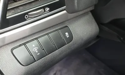 Hyundai Avante 2016, 133529 км, за 4853.42 USD - фото 30