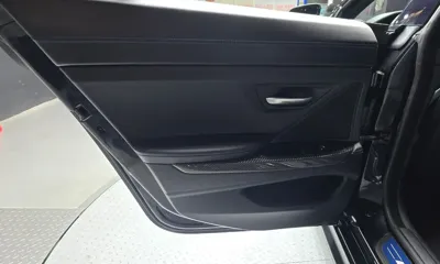 BMW 6-Series 2018, 76291 км, за 22725.78 USD - фото 25