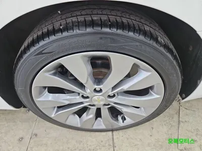 ChevroletGMDaewoo Malibu 2017, 74800 км, за 5993.49 USD