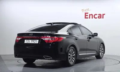 Hyundai Grandeur 2011, 174403 км, за 2210.23 USD