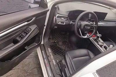 Geely Auto Emgrand 2022, 172800 км, за 7468 USD - фото 18