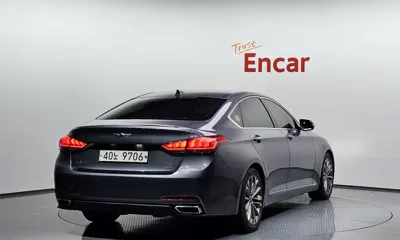Hyundai Genesis 2015, 145037 км, за 7748.34 USD