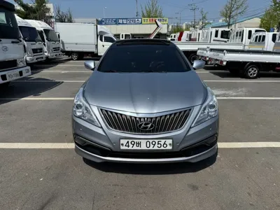 Hyundai Grandeur 2016, 146666 км, за 5732.9 USD