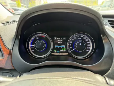Hyundai Grandeur 2016, 146666 км, за 5730.28 USD - фото 10