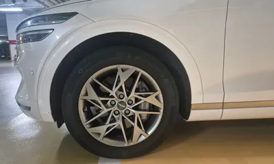 Genesis GV70 2024, 28590 км, за 28882.76 USD