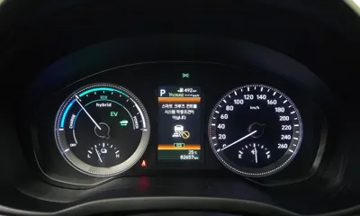 Hyundai Grandeur 2019, 82657 км, за 13266.05 USD - фото 8